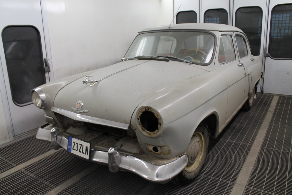 Volga 21 - Step 1 (Before Restauration)